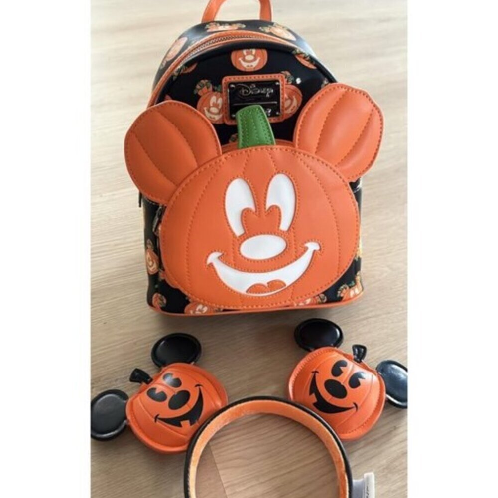 🆕Womens Loungefly Disney Mickey-O-Lantern Double Strap Shoulder Bag Purse - Picture 1 of 7
